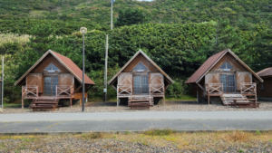 青森県西北アウトドア情報－脇元海辺ふれあいゾーンバンガロー